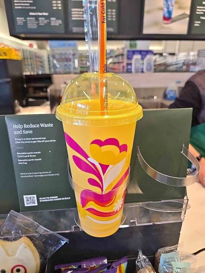 Reusable color changing Starbucks cup