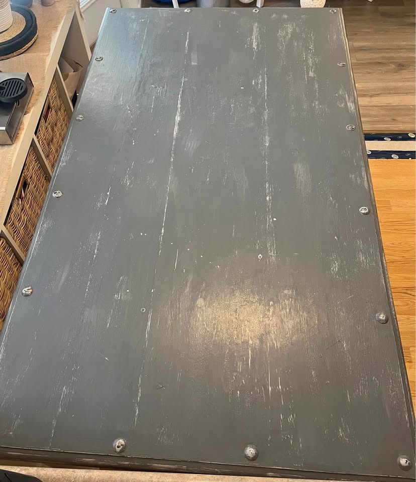 Solid wood - chalk painted distressed and gloss treated - photo 3