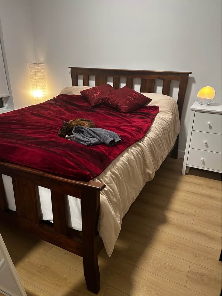Beautiful Solid Wood Queen Bed Frame – Rich Brown Finish