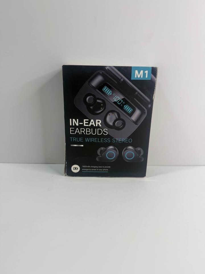 Wireless Earbuds with Power Bank Case - photo 2