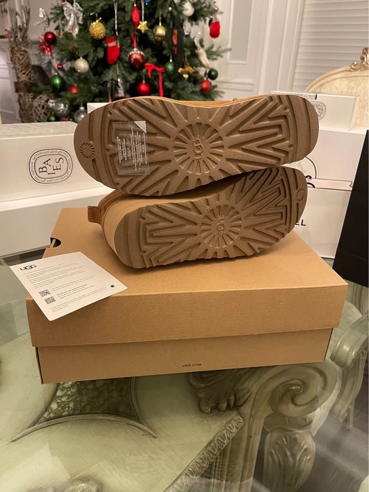 UGG Ultra Mini Platform Boots Women Size US 6 Chestnut - photo 5