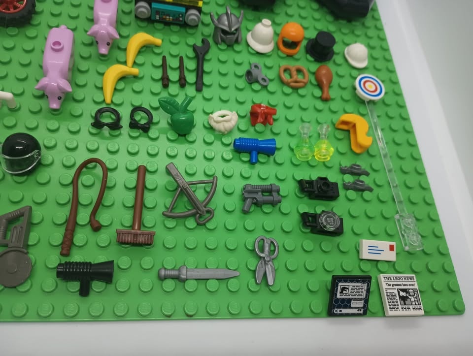 Lot of Lego Minifig Accessories Rafts Bikes Skateboards Tools - photo 3