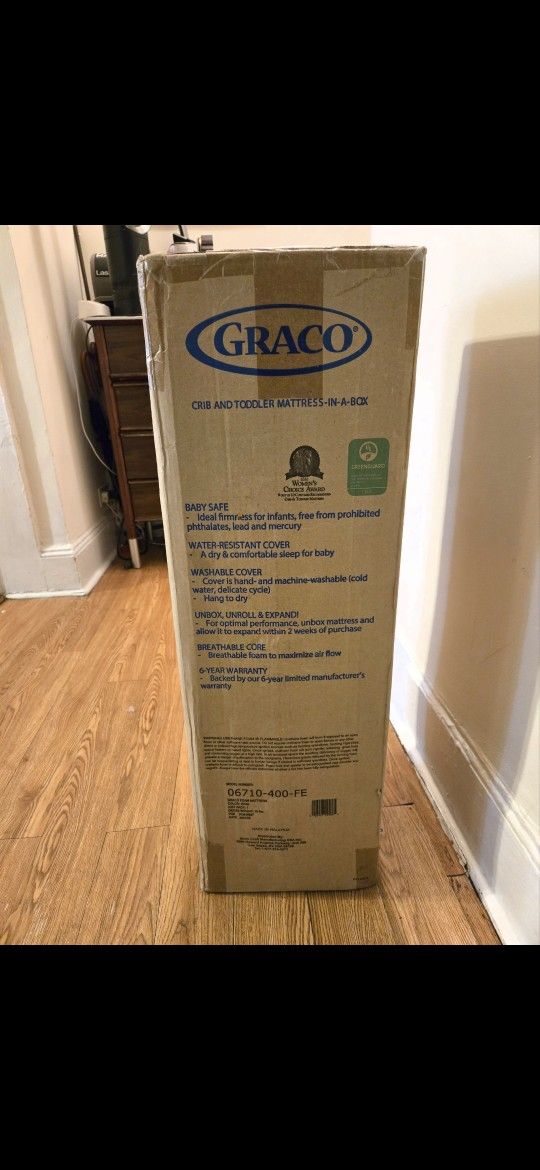 Graco Benton 4 In 1 Covertible Crib And Mattress - photo 2