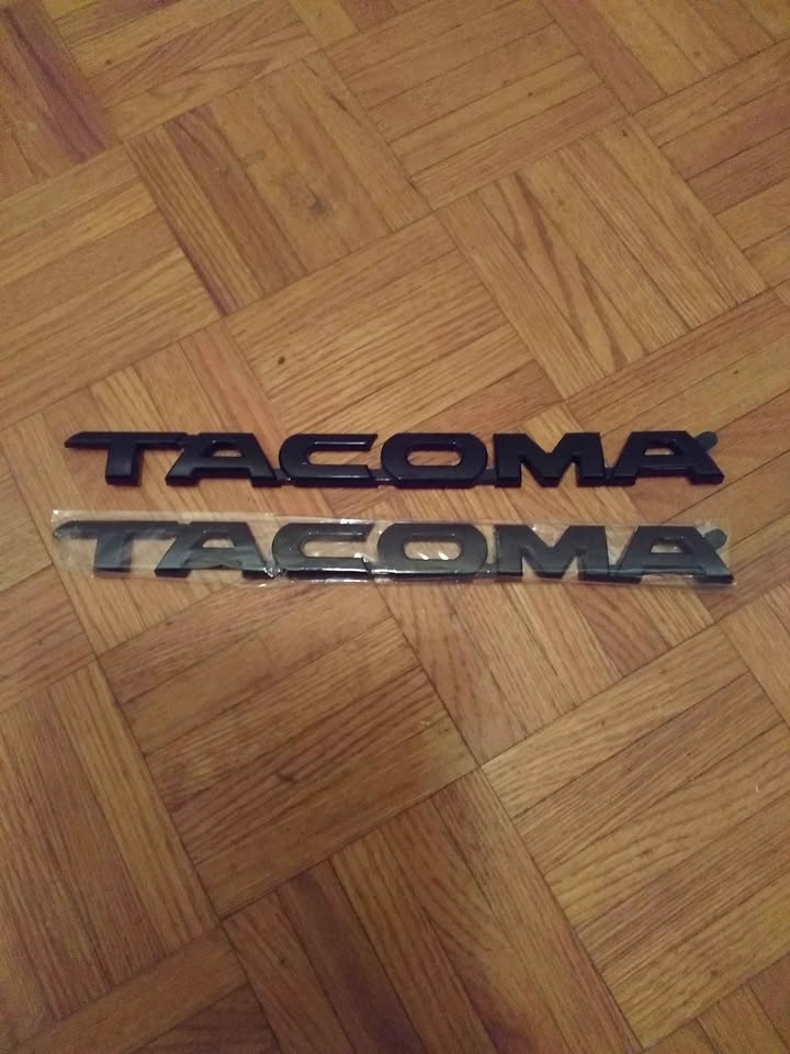 QUALITY TACOMA SET OF 2 SIDE PANEL REPLACEMENT EMBLEMS - photo 3