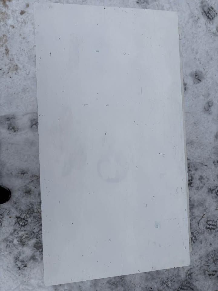 White 3 drawer dresser / solid wood - photo 4