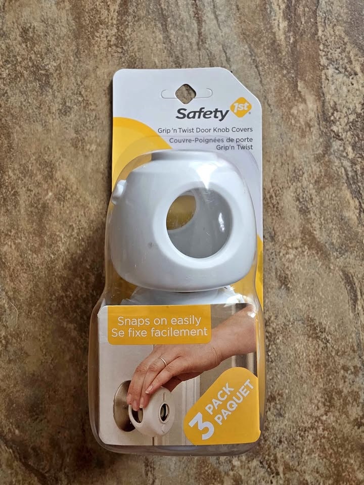 Twist and Grip Door Knob Safety Covers