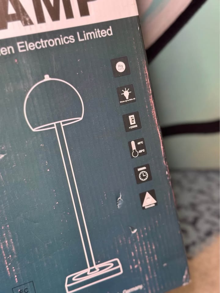 💡 Modern LED Table Lamp by Dilumen Electronics Limited 💡 - photo 3