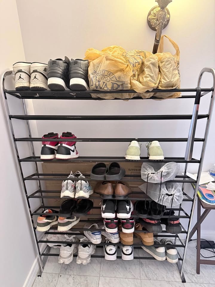 Shoe rack