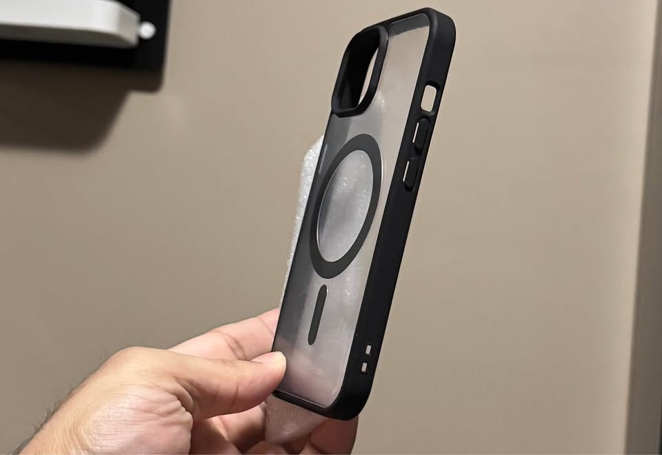 iPhone 15 NEW CASE back cover *NEW* - photo 2
