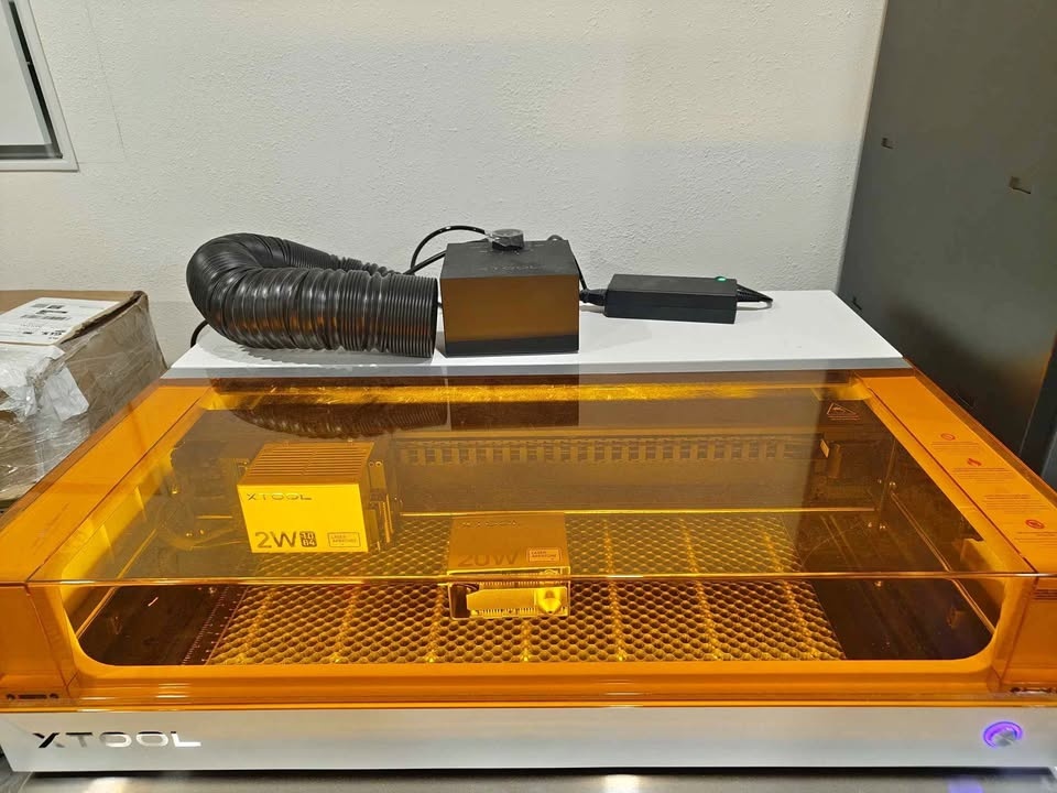 Xtool S1 Laser cutting machine 20W diode 1064nm laser module Rot