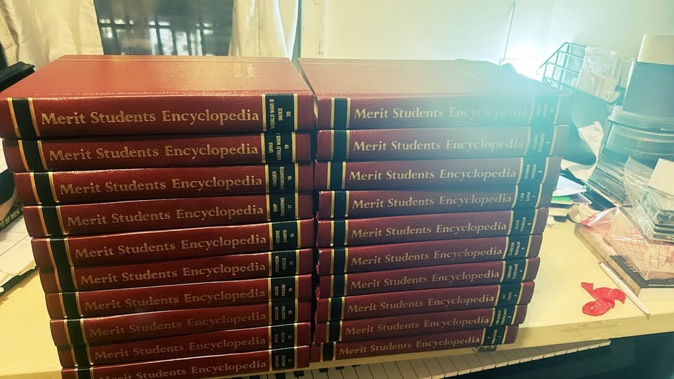 Beautiful complete Merit Student Encyclopedia - photo 4
