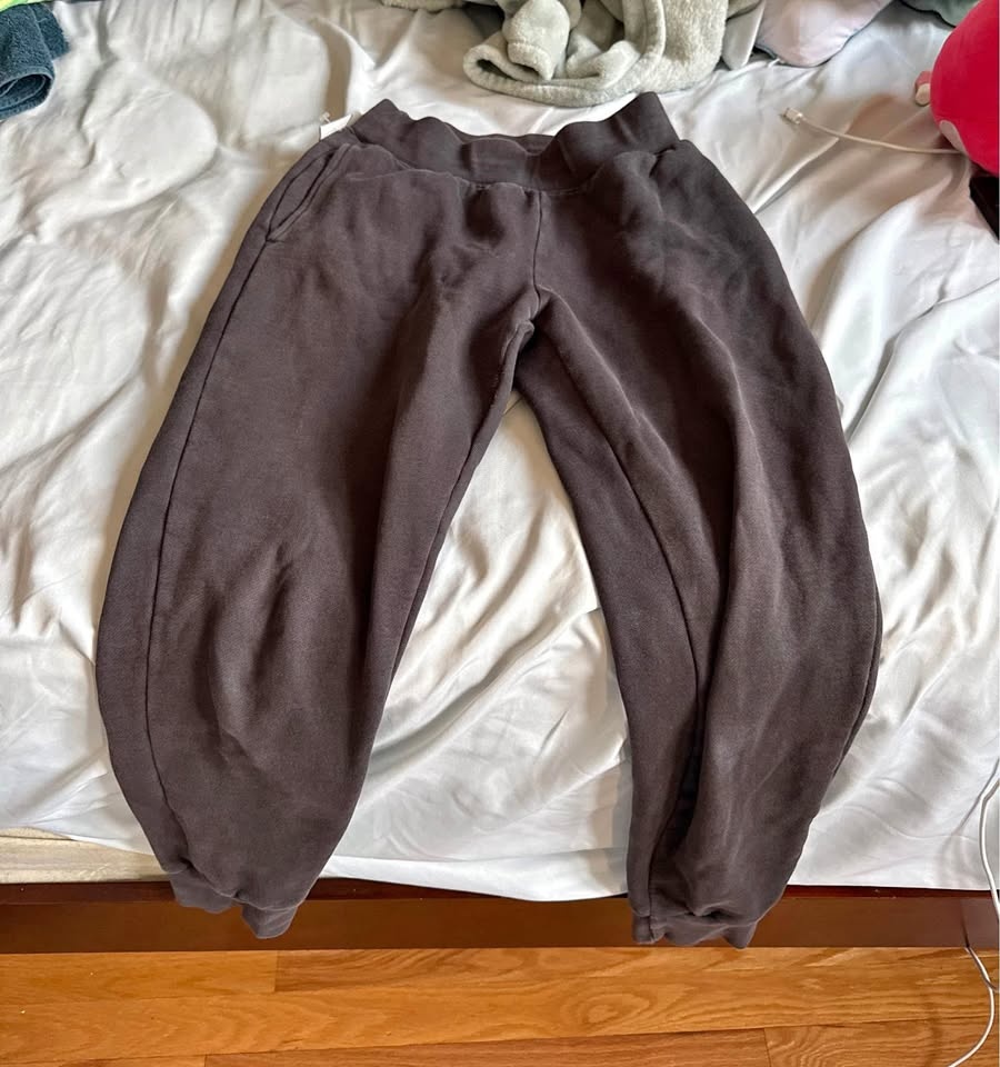 Aritzia TNA Sweatpants XS