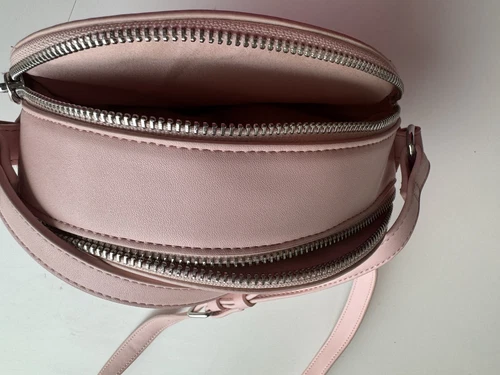 forever 21 round pink Retro mini bag With Adjustable Strap - photo 5