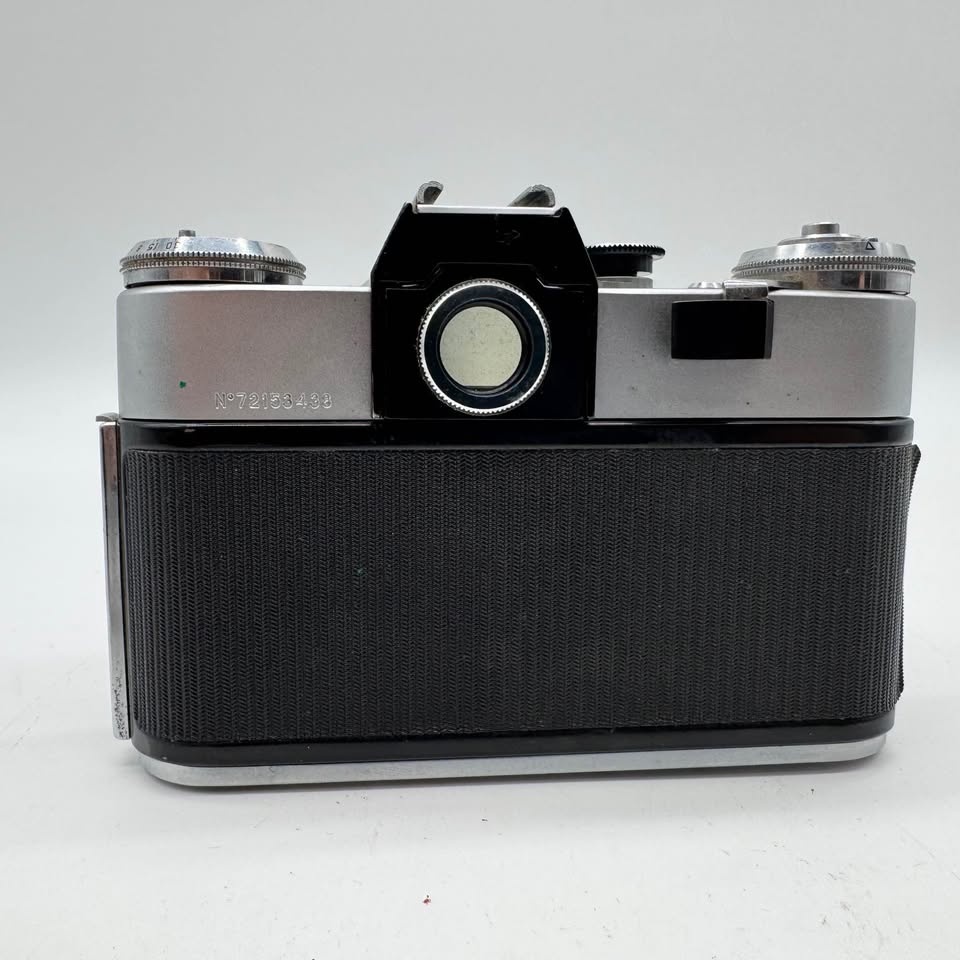 Zenit-E 35mm Camera w/ Helios-44-2 Lens - photo 4