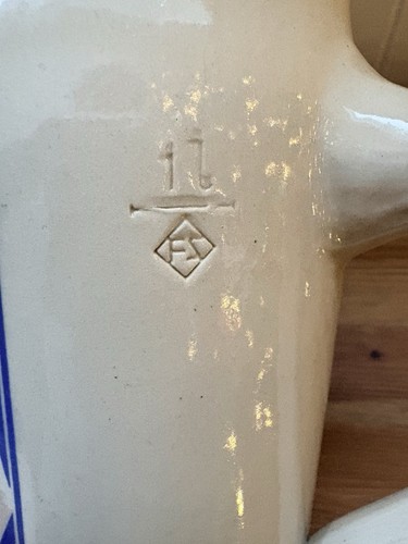 HB Hofbrauhaus Beer Stein Stoneware - photo 4