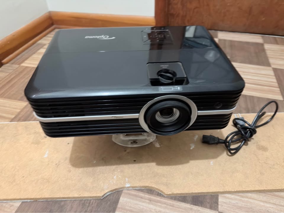 Projector OPTOMA - photo 2