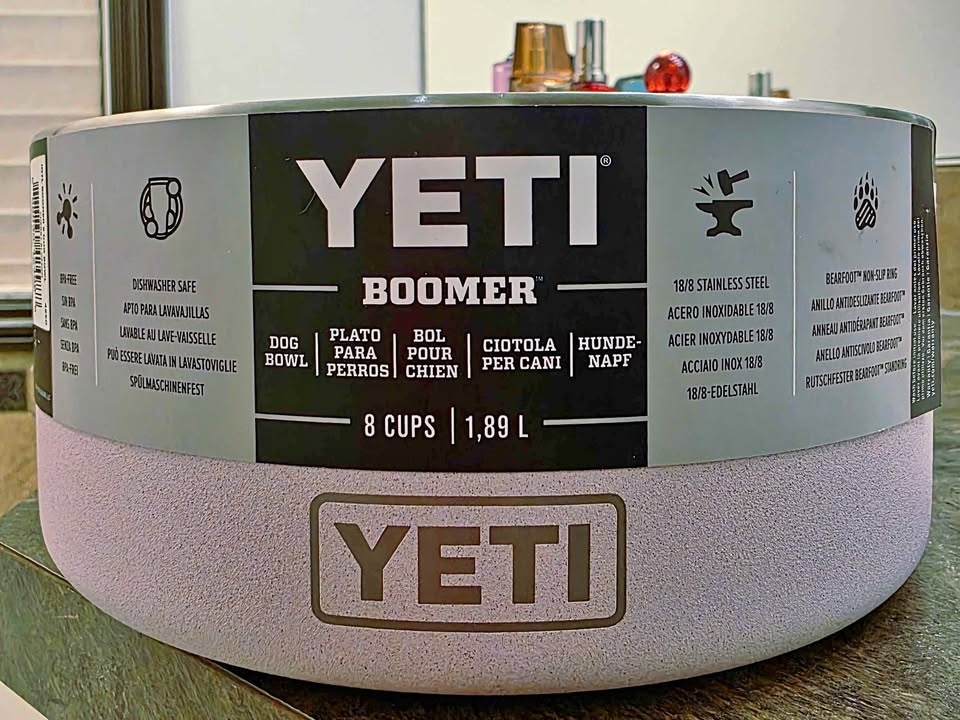 New! YETI BOOMER 8 DOG DISH