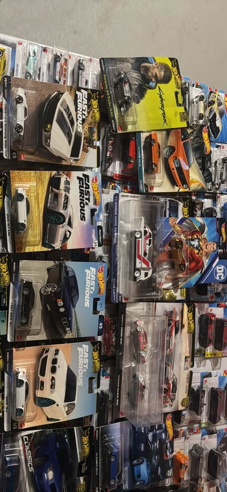 Hot wheels lot (READ DESCRIPTION) - photo 5