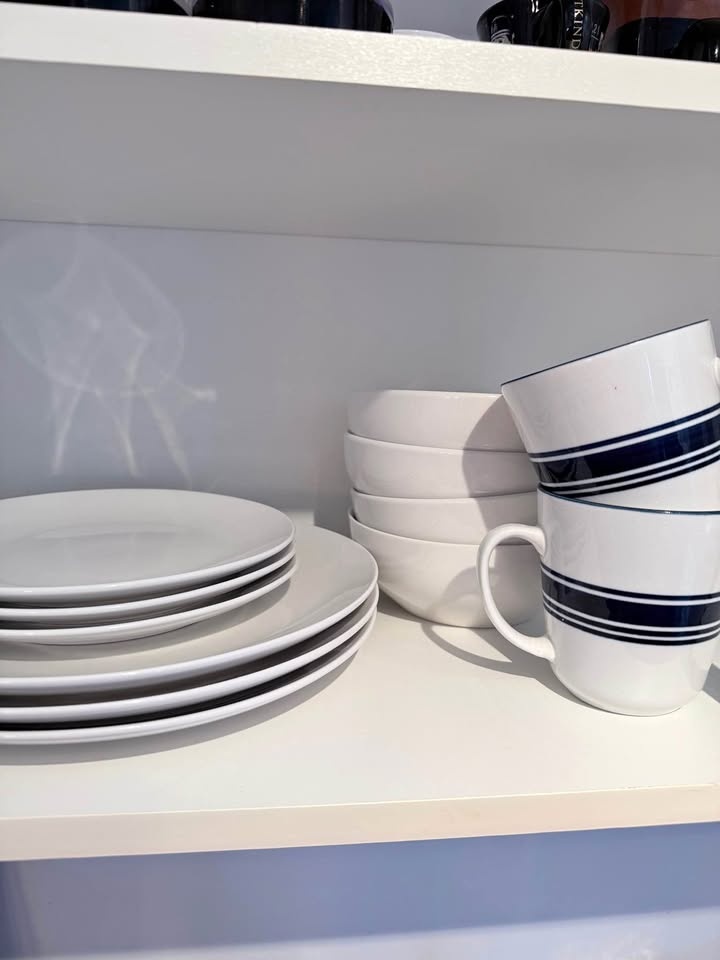 Dinnerware
