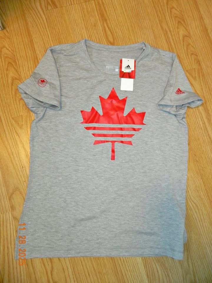 NWT WOMENS ADIDAS PRIME TEE "CANADA"..size XL