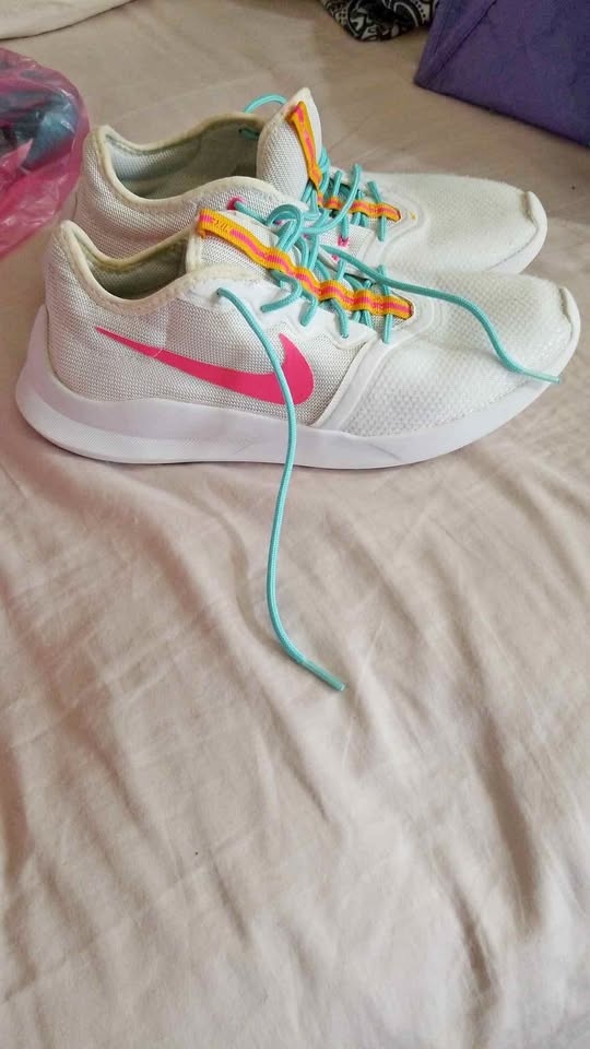 Ladies size 9