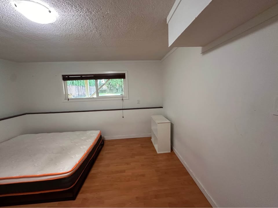 3 Beds 1 Bath - House - photo 3