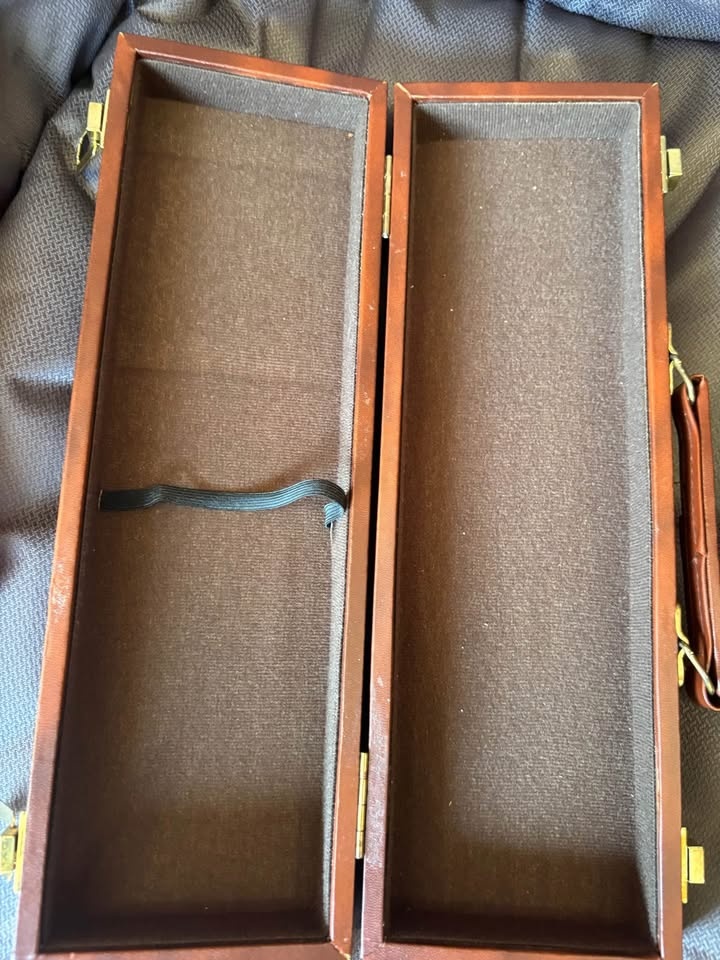 Faux Leather Case🏆 - photo 3