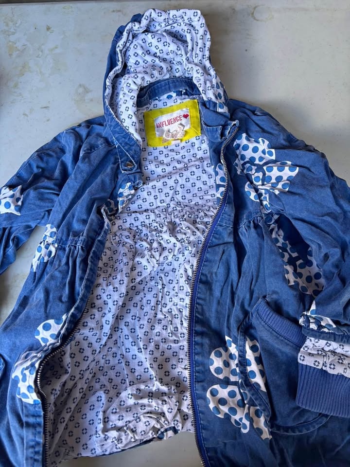 Girls Size 5/6 Jacket🏆