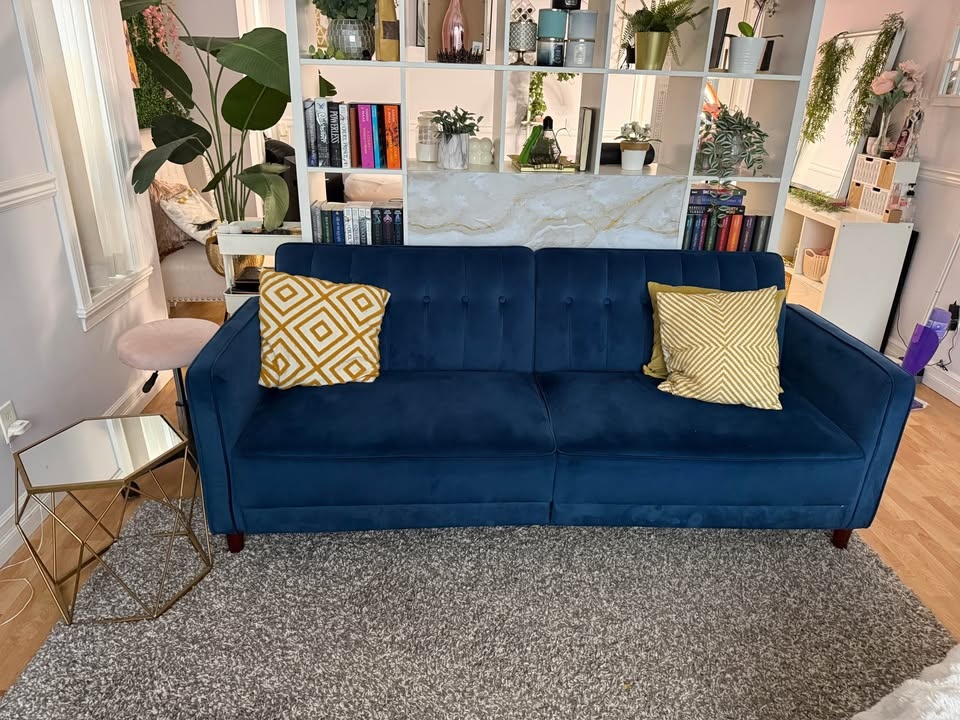 Blue Velvet Futon couch - photo 2