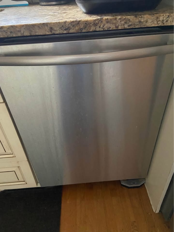 Stove and dishwasher - photo 2