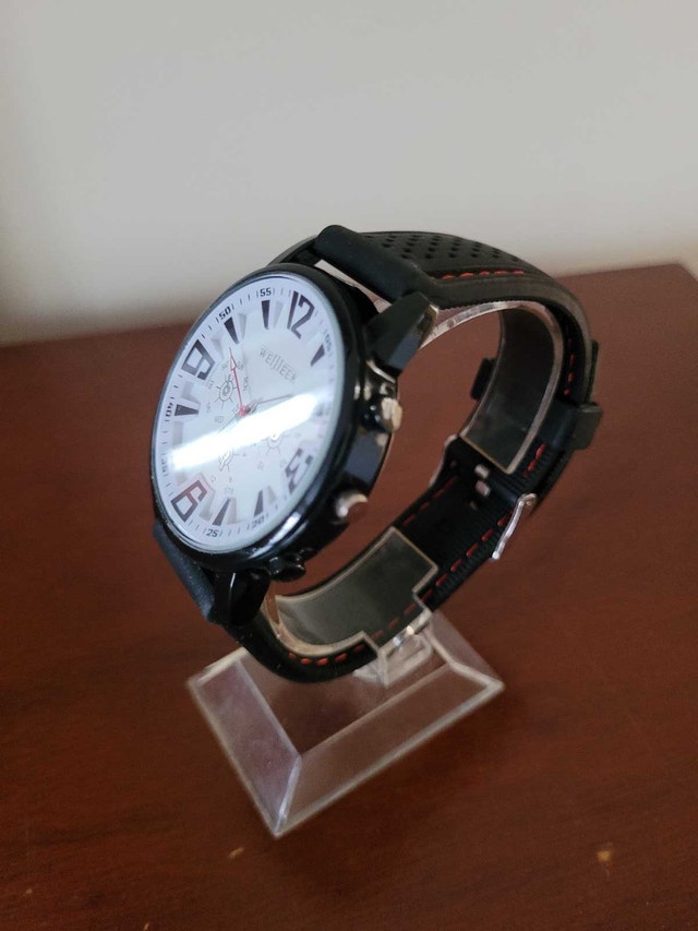 Brand New Men's Weijieer White Analog Watch - photo 2