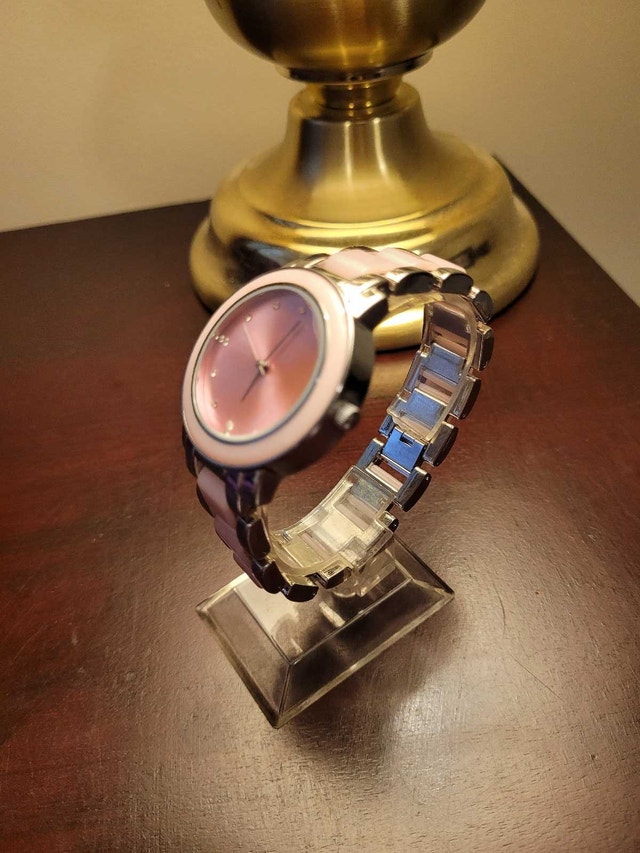 New Women's Pink Diamond Fashion Watch - photo 3