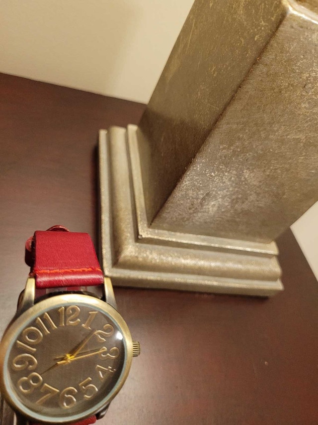 Brand New Vintage Style Unisex Watch with Red Leather Strap - photo 5