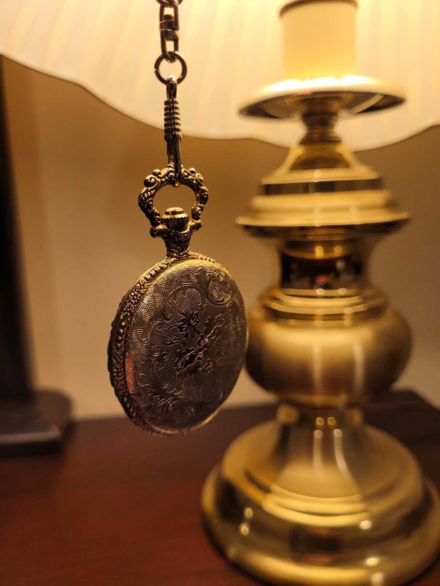 New Vintage Style Native USA Quartz Train Pocket Watch + Chain - photo 4