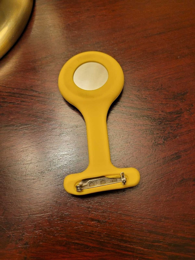 New Yellow Medical Nurse Attachable Scrub Watch - photo 4