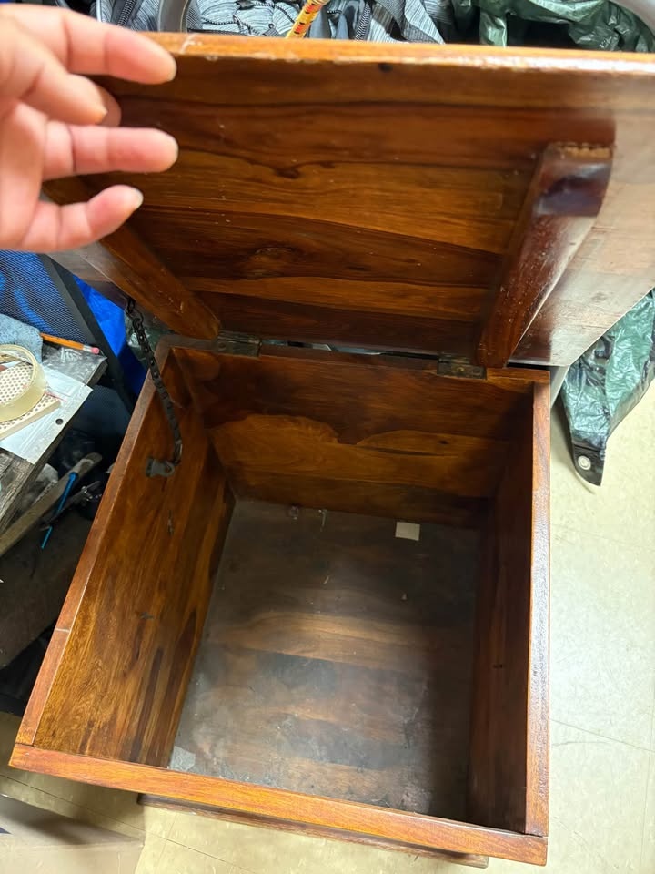 PICKUP DEC 17 - Wooden Storage Box / Side Table - photo 2