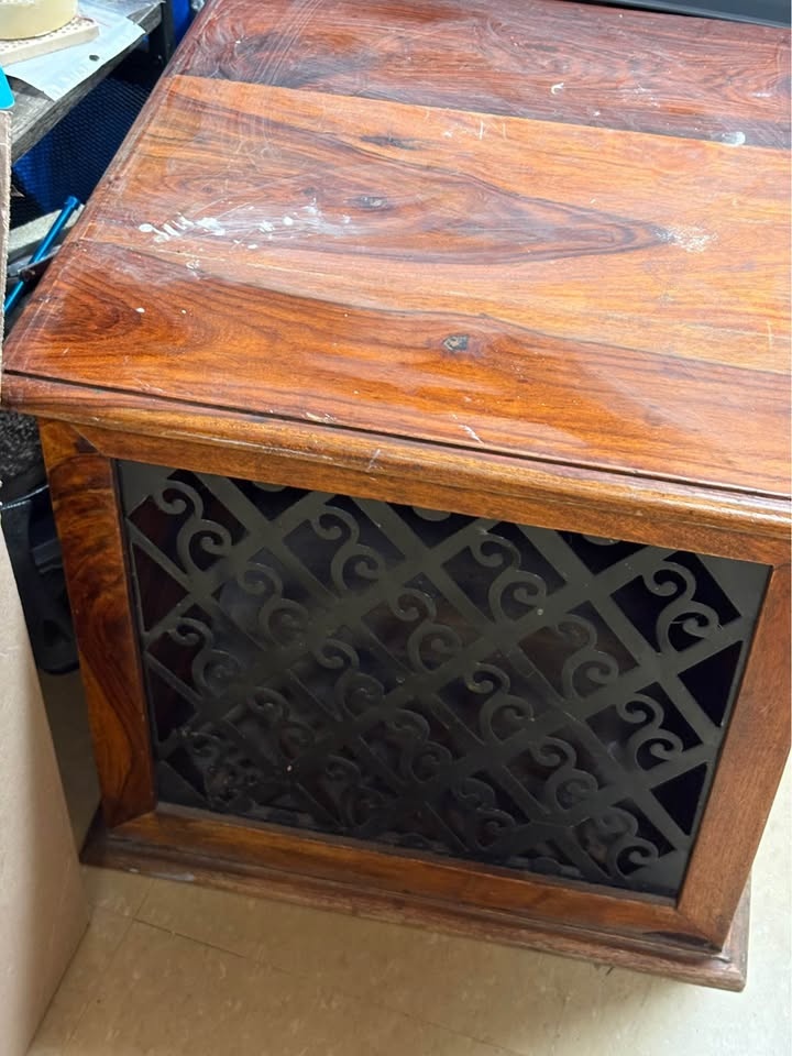 PICKUP DEC 17 - Wooden Storage Box / Side Table - photo 3