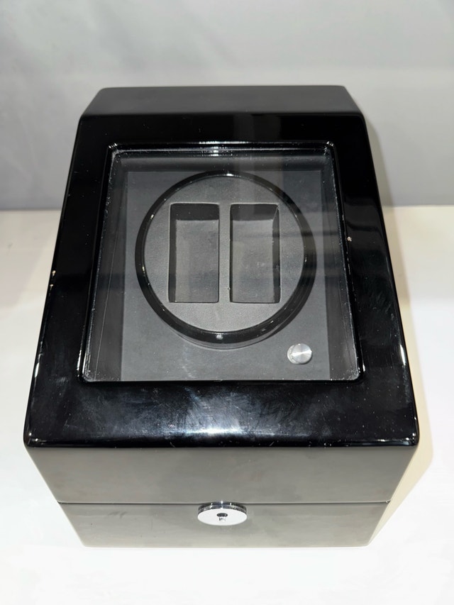 wooden luxury watch winder box