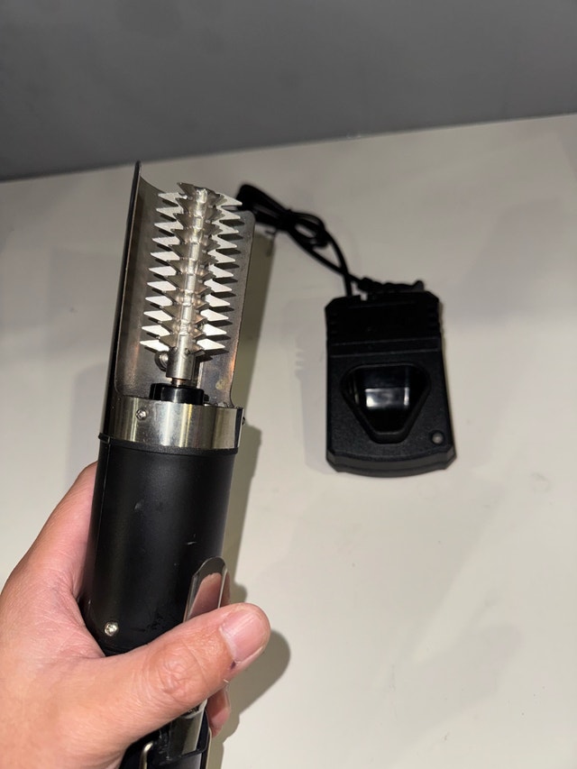 cordless electric fish scaler - photo 3