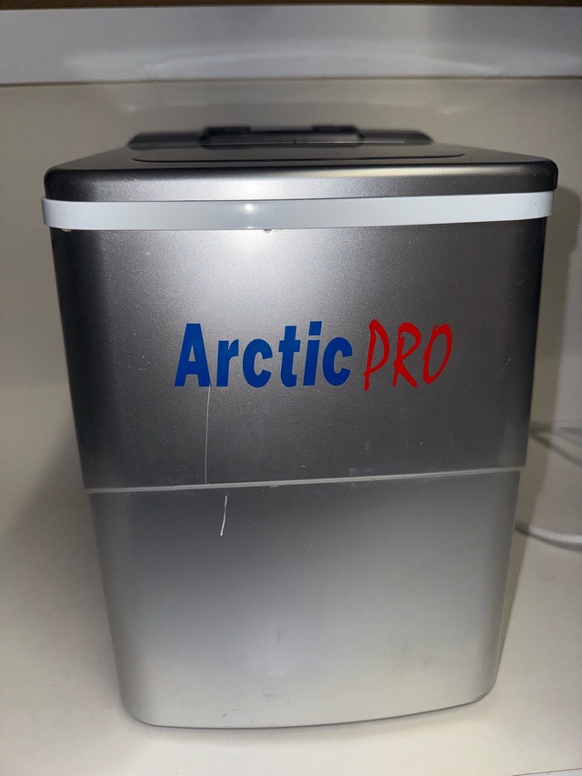 Arctic-Pro Portable Digital Quick Ice Maker Machine
