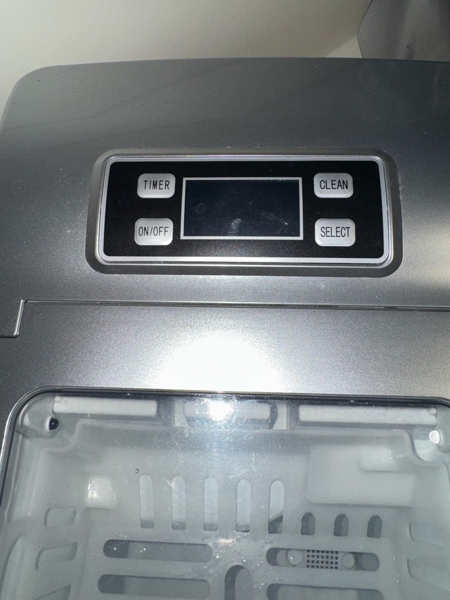 Arctic-Pro Portable Digital Quick Ice Maker Machine - photo 2