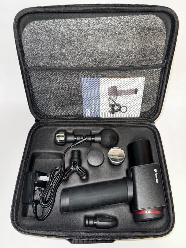 Top quality massage gun with carrying case - photo 3