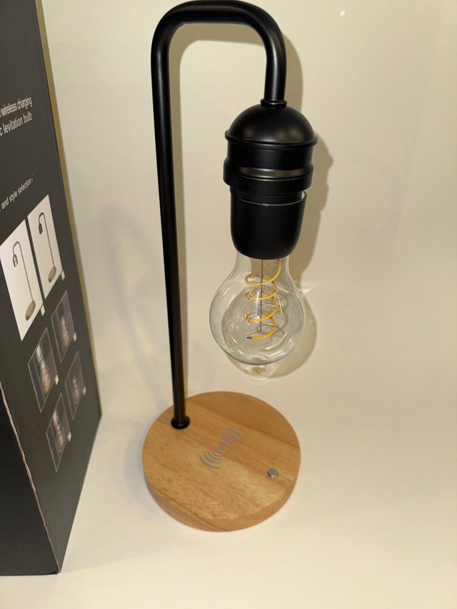 Mobile phone wireless charging magnetic levitation bulb - photo 2
