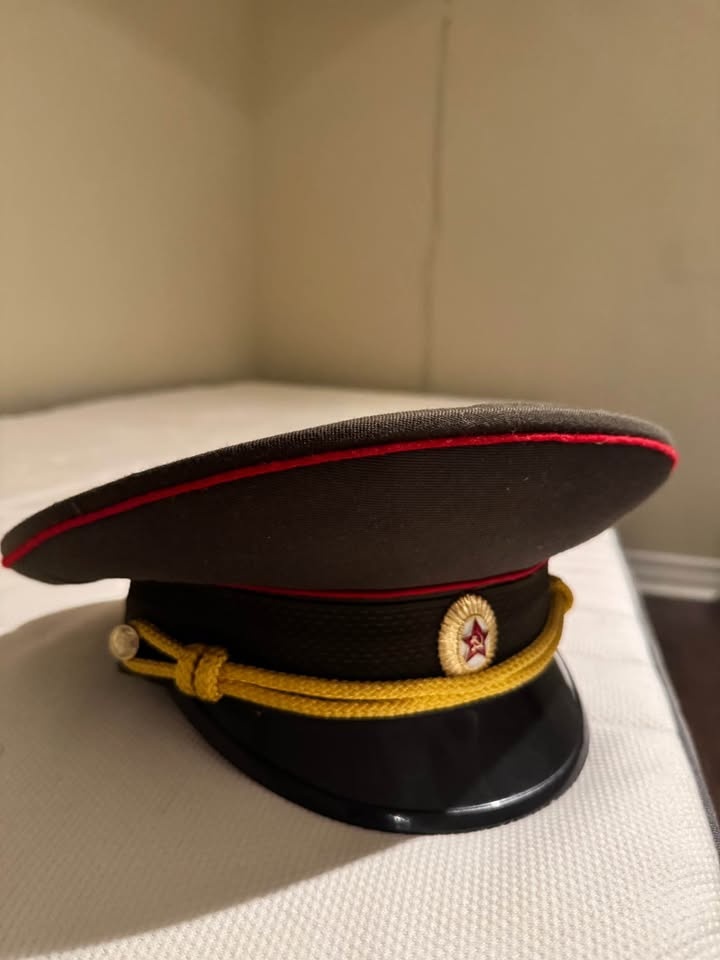 Soviet-style MVD officer visor cap, dated 1993 - photo 3