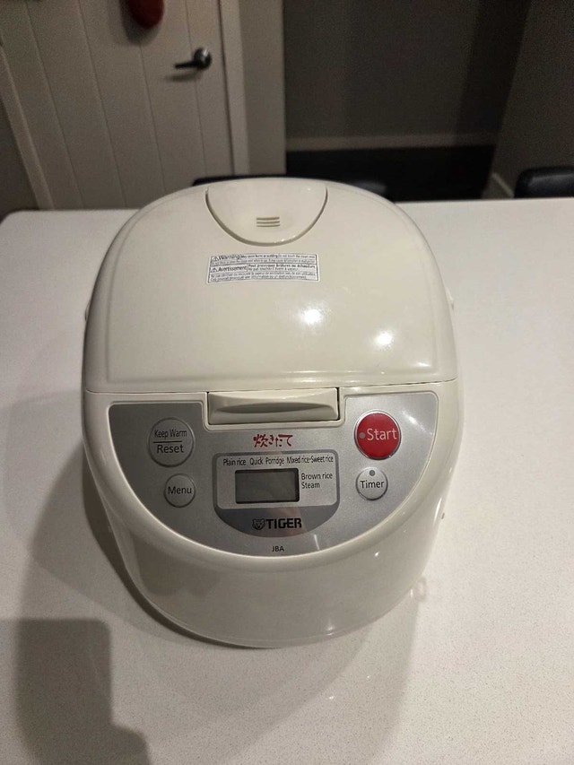 Tiger 10-Cup Rice Cooker