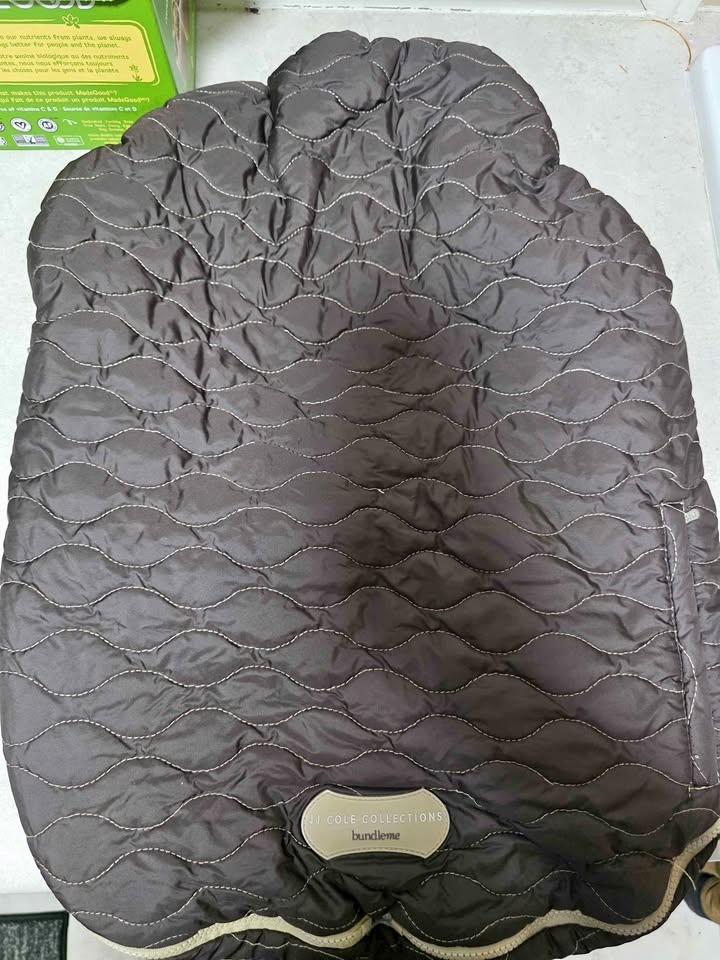 Infant car seat cover