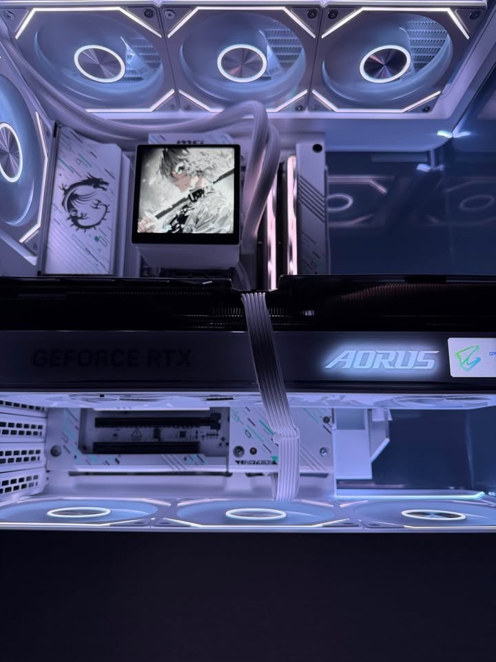 RTX 5080 + Ryzen 7 9800X3D Gaming PC - photo 4