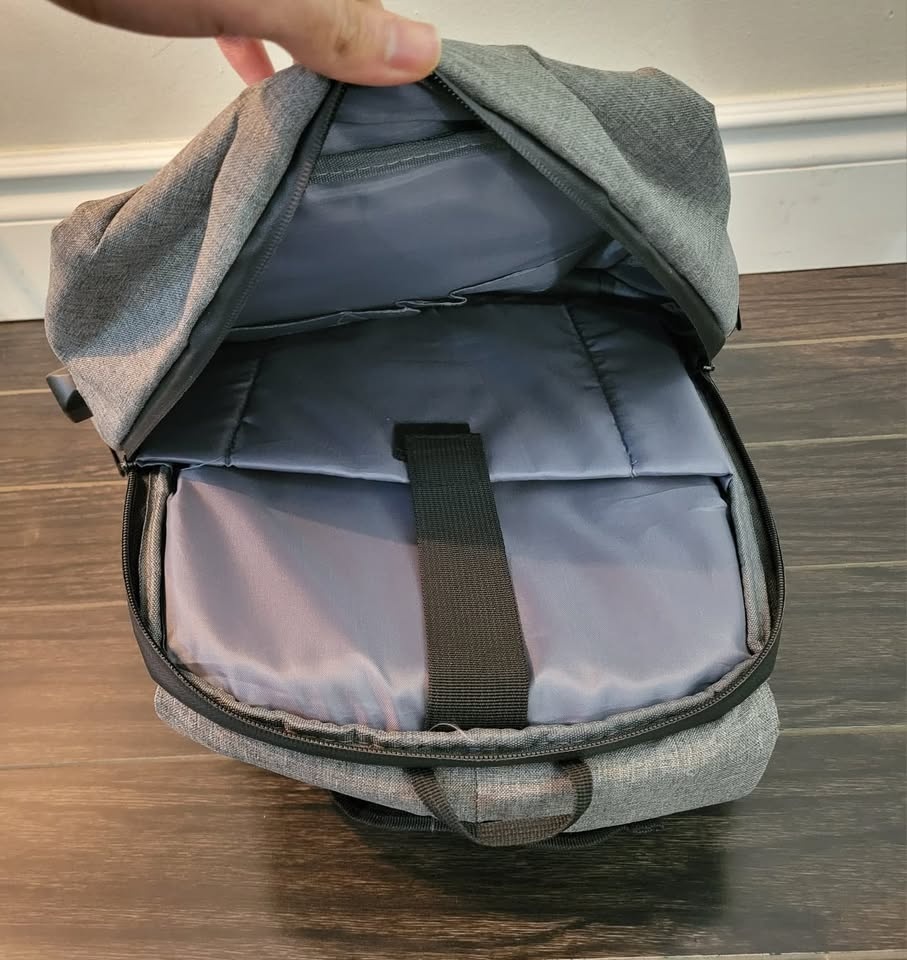 Laptop Backpack – Water-Resistant | Excellent Condition - photo 2