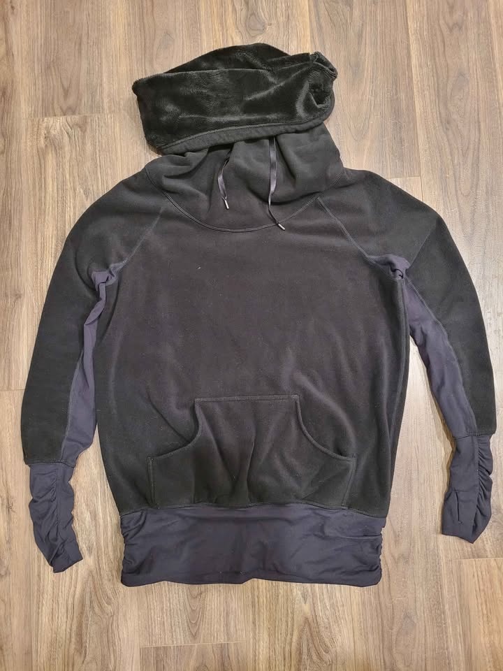 Lululemon Don't Hurry Be Happy Pullover - photo 2