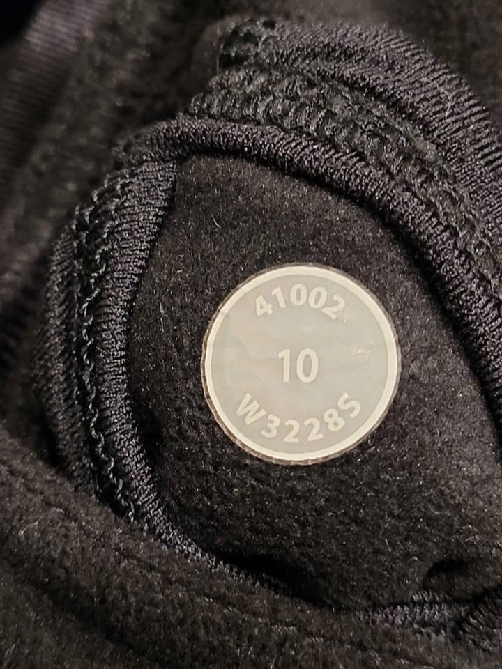 Lululemon Don't Hurry Be Happy Pullover - photo 3